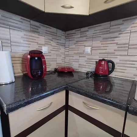 Aithra * Триполис